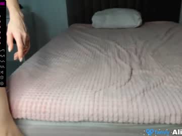 webcam girl alisaa_1 image #3242363