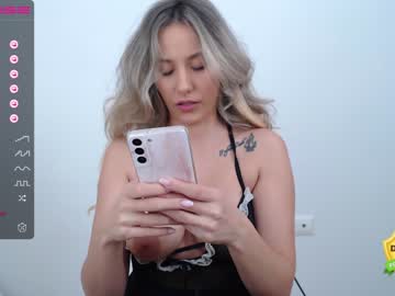 webcam girl theellenshow image #3695803