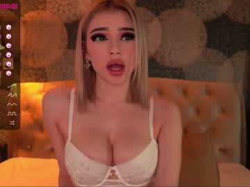 webcam girl crystalreves image #1616489