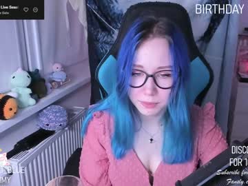webcam girl blue_mooncat image #2767342