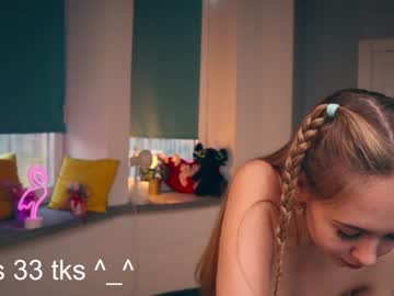 webcam girl aleksa_cutie image #1255245
