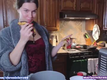 webcam girl chroniclove image #6379675