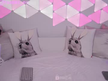 webcam girl taanni_bc image #4384367