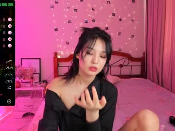 webcam girl aisneon image #954353