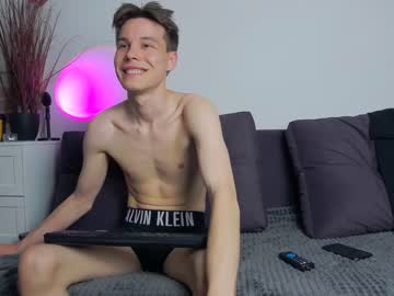 Cam for tony_lipp