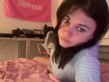 webcam girl queencassidyy image #6479319