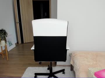 webcam girl roxy_blue_eyed_ image #4497808