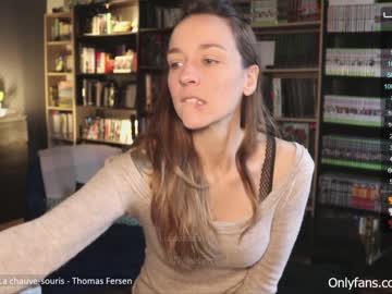 webcam girl liaisonsdangereuses image #1327451