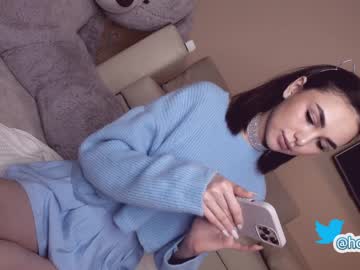webcam girl hollyextra image #222980