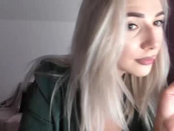 webcam girl allayah image #2820525