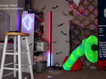 webcam girl madisynwood image #5482824