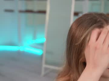 Cam for april_blush