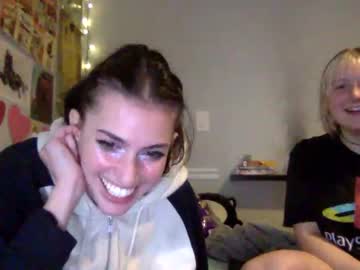 webcam girl wallabyxxx image #3294135