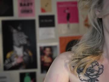 webcam girl lucydelovely image #6603819