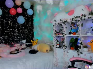 webcam girl littleflufflepuff image #435599