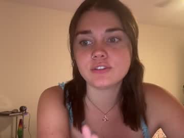 webcam girl queencassidyy image #5425856