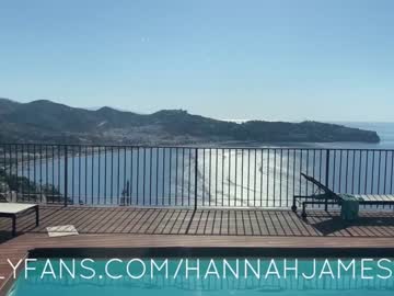 webcam girl hannahjames710 image #3026674