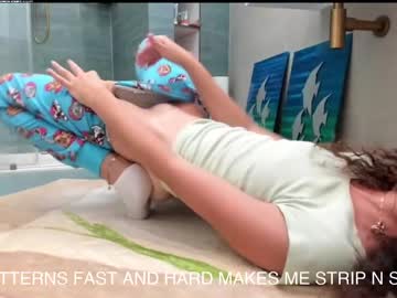 webcam girl lets_slip_and_slide image #5182335