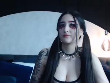 webcam girl charlotte_germanotta_ image #5544774