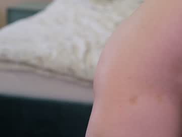 webcam girl love_you_to123 image #1773196