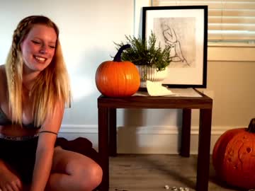 webcam girl crimsonxrapture image #239085
