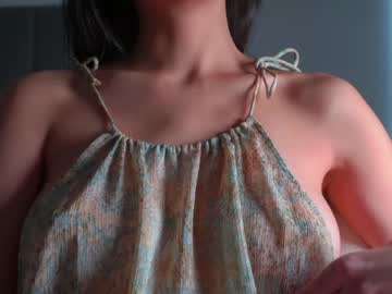 webcam girl houseofkei image #1343659