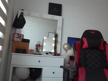 webcam girl beyllove_d image #5687544