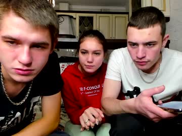 webcam couple family_intrigue image #581226