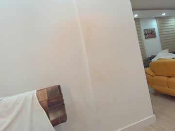 webcam girl ehotlovea image #2746278