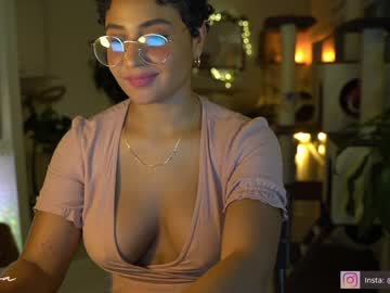 webcam girl arletnoa image #887642