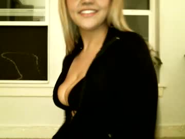 Cam for liabunnyxo