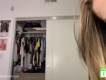 webcam girl venusenvyx image #4286674