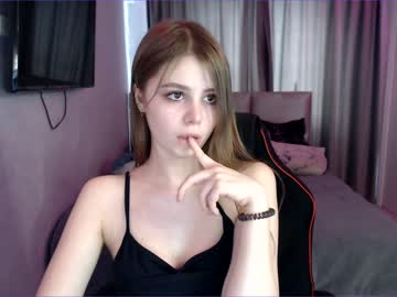 webcam girl tripleprinces image #4195738