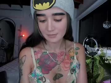 webcam girl lonelly_lolly98 image #3616106