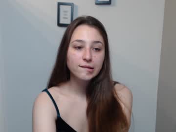 webcam girl jolie_cres image #444994