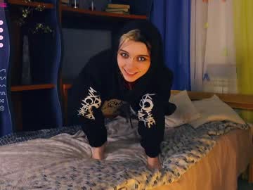 webcam girl deliaderrick image #6905224