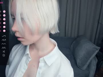 webcam girl silvergloss image #5413775