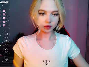 webcam girl small_blondee image #3810939