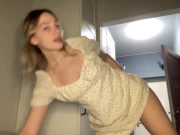 webcam girl angel_from_sky image #2872030
