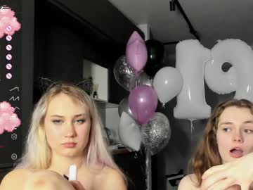 webcam girl mxxnsxsul image #2566177