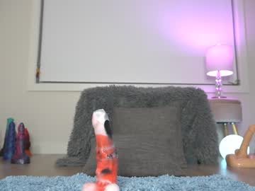webcam girl petite_fuck image #5196642