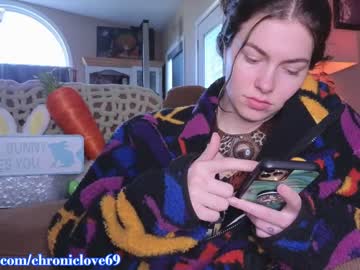 webcam girl chroniclove image #4113346