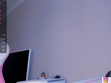 webcam girl bzzzme image #6768955
