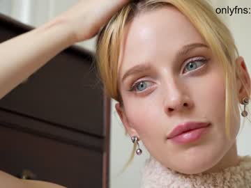 webcam girl ellaa91 image #5609381