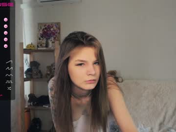 webcam girl sweet_idol image #1389496