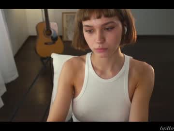 webcam girl luna_ai image #2785703