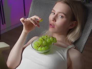 webcam girl sonyaericsson image #6773454