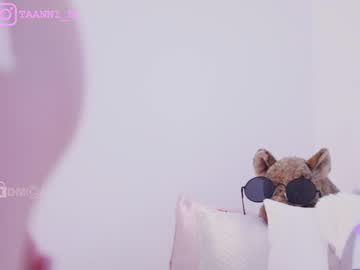 webcam girl taanni_bc image #4344188