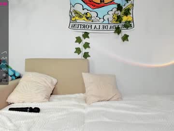 webcam girl shycinderella image #3933847