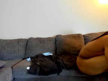 webcam couple lyssyluvstwizzy69 image #4587488